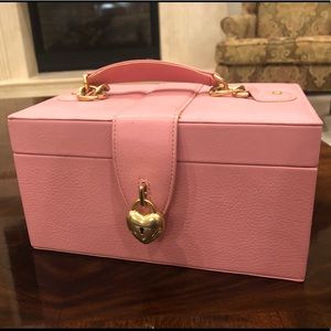Juicy Couture Faux Leather Travel Jewelry Case